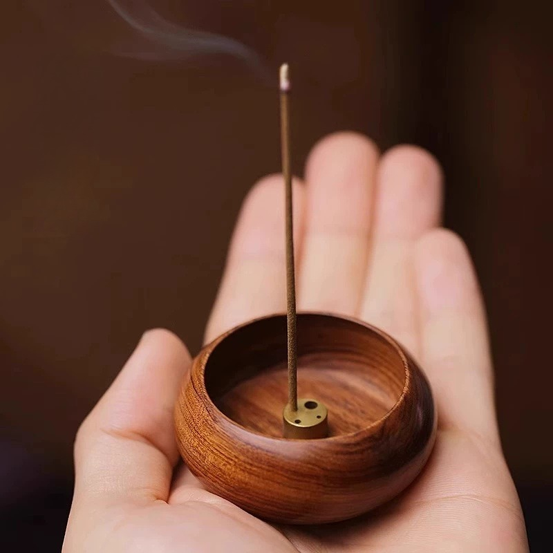 Porta Incenso in Legno a Forma - Home Fragrance Plug In recensione e prezzo